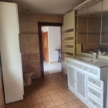 Maison De *